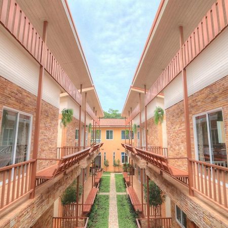 Rak Na Khaoyai Hotel Mu Si Bagian luar foto